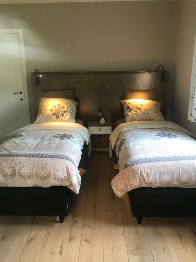 Het Koningshofje Bed & Breakfast Pelt Bagian luar foto