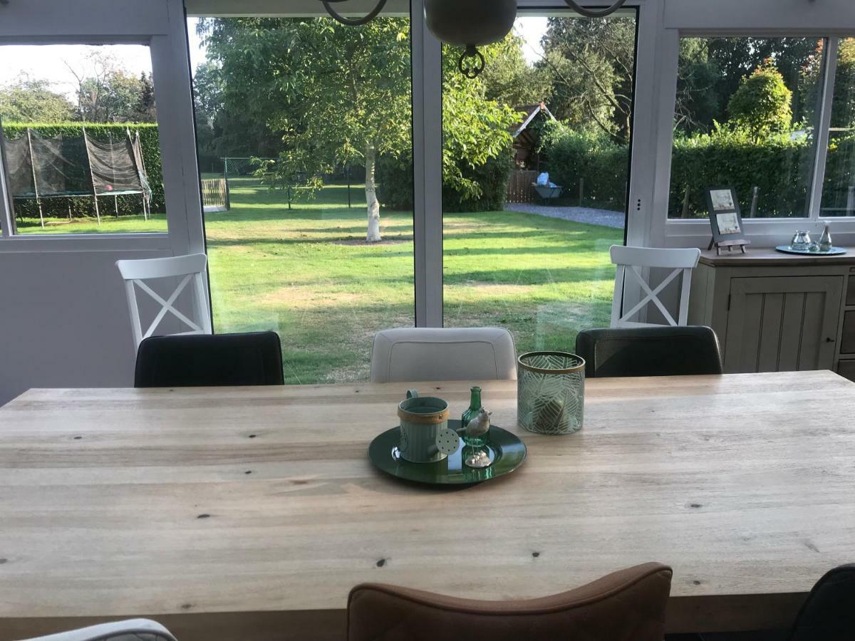 Het Koningshofje Bed & Breakfast Pelt Bagian luar foto
